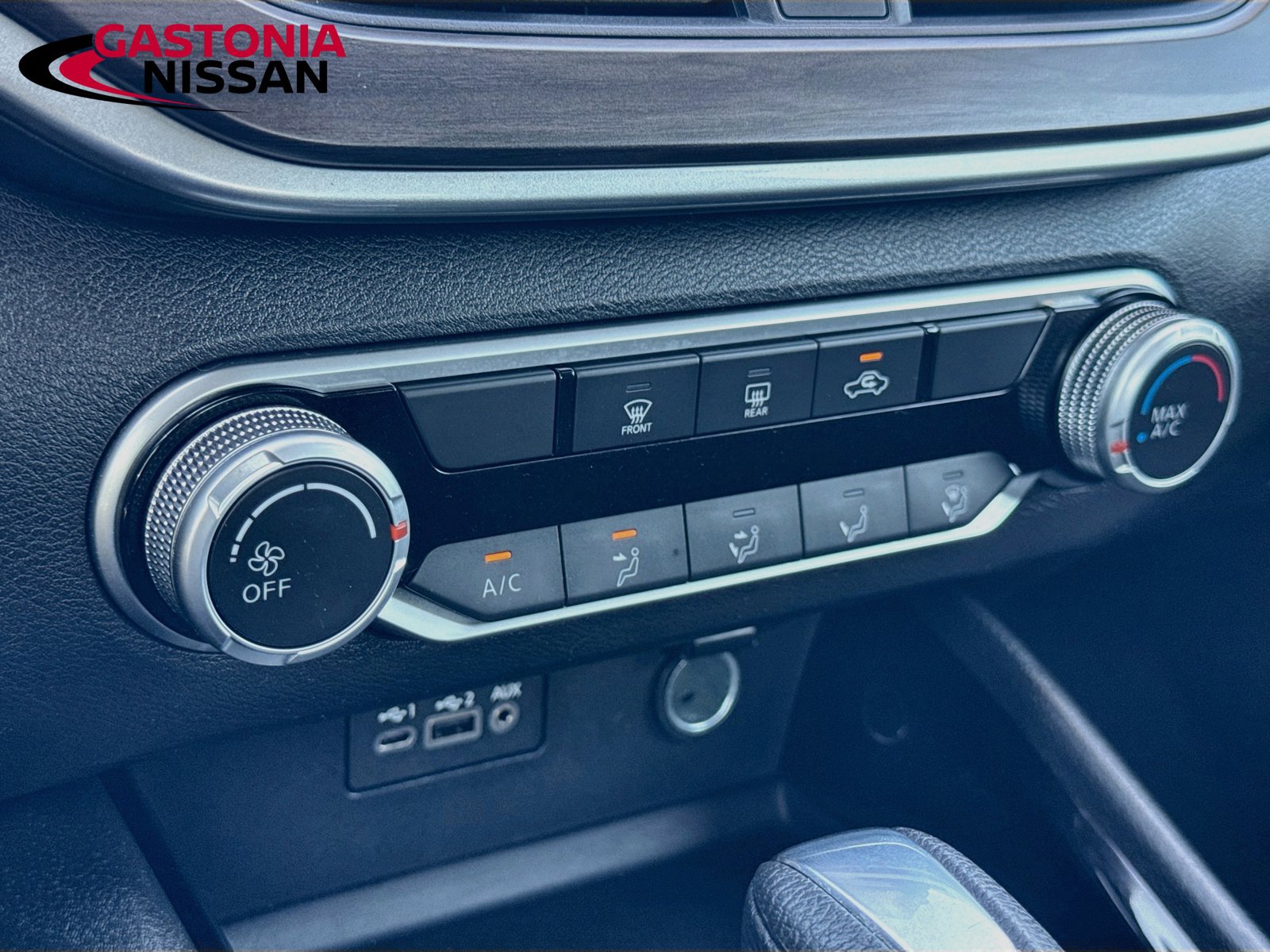 Used 2024 Nissan Altima 2.5 SV FWD image 19