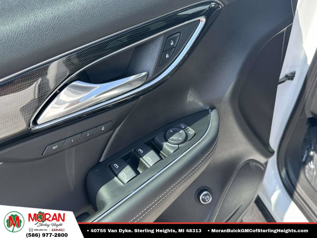 Certified 2023 Buick Envision Essence AWD/4WD image 17