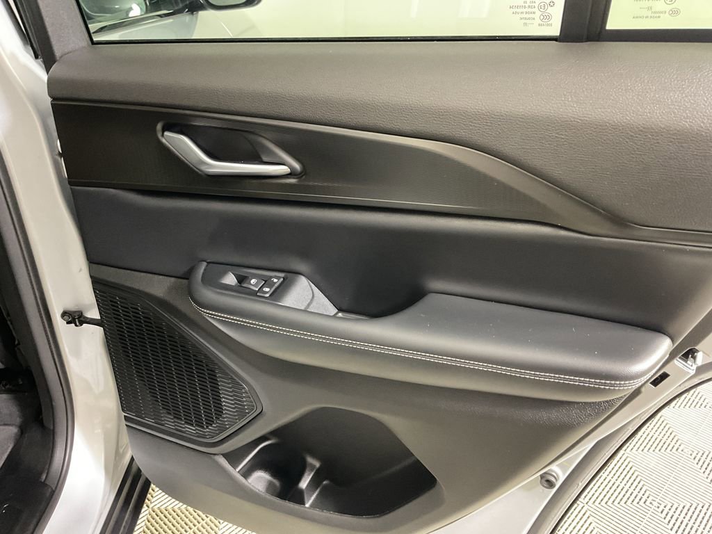 Used 2023 Jeep Grand Cherokee Altitude image 22