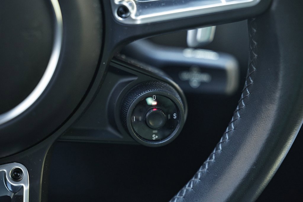 Certified 2019 Porsche 911 Carrera 4S image 30