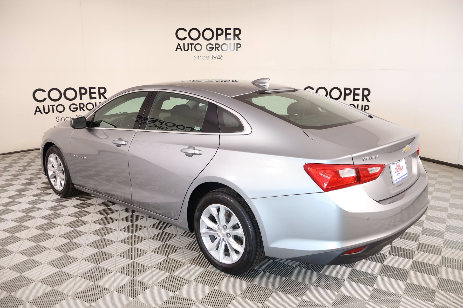 Used 2024 Chevrolet Malibu LT FWD image 22