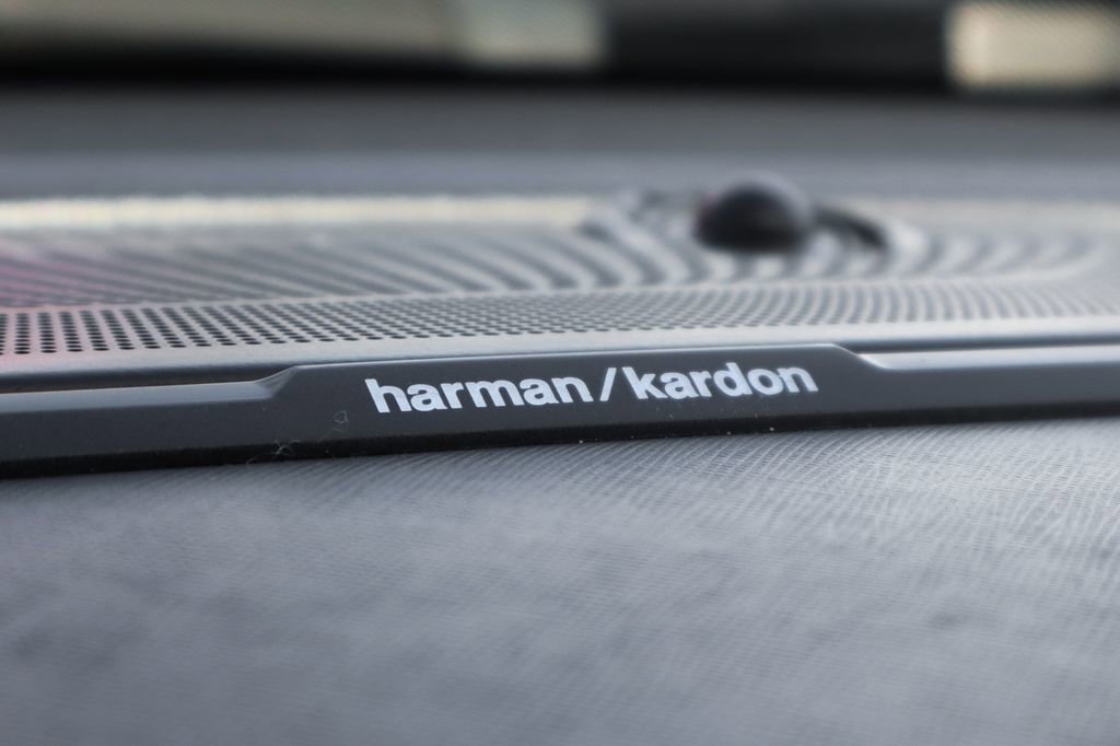 Used 2024 RAM 3500 Limited w/ Night Edition AWD/4WD image 33