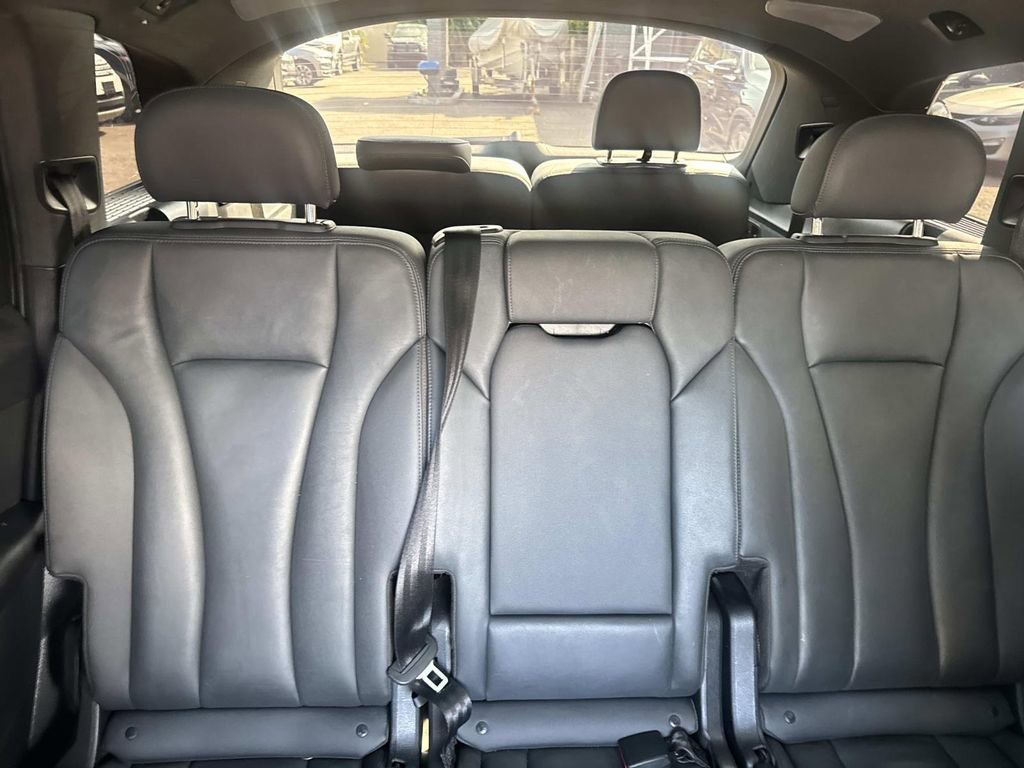 Used 2021 Audi Q7 2.0T Premium Plus w/ Premium Plus Package image 11