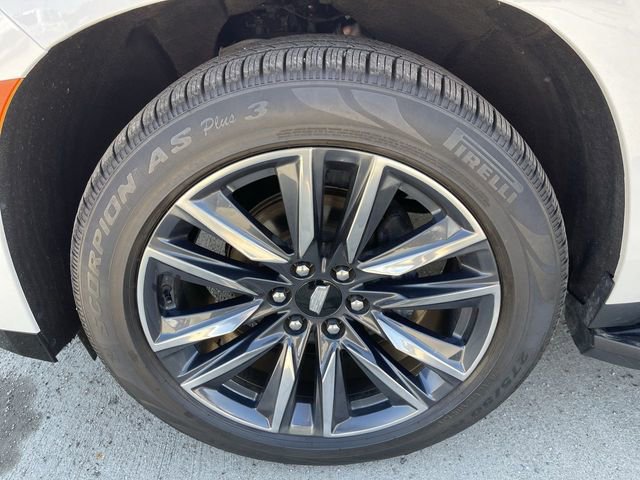 Used 2023 Cadillac Escalade ESV Sport Platinum AWD/4WD image 10