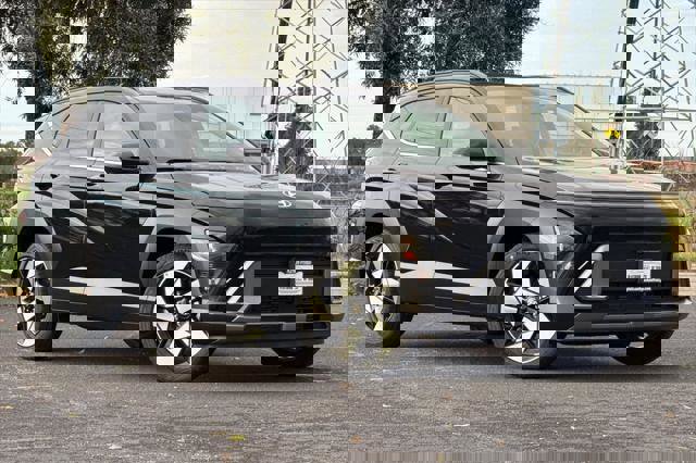 New 2026 Hyundai Kona Limited image 2