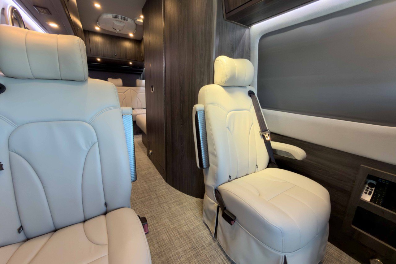 Used 2019 Mercedes-Benz Sprinter 170 image 22