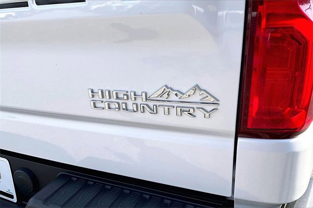Used 2022 Chevrolet Silverado 1500 High Country w/ Z71 Off-Road Package image 25