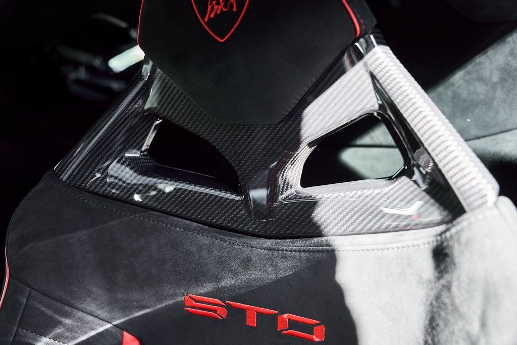 Used 2023 Lamborghini Huracan STO image 51