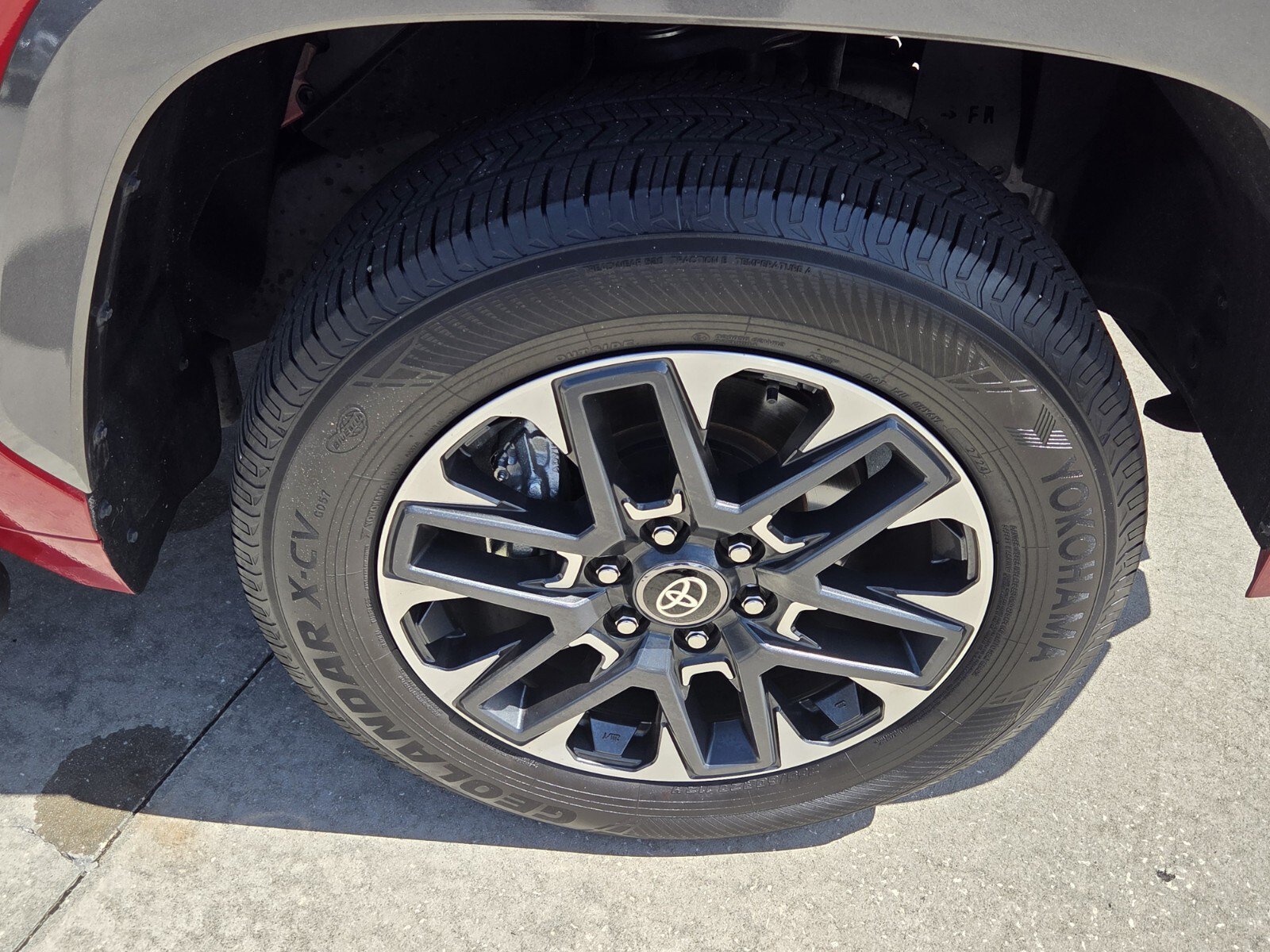 Used 2025 Toyota Tundra Limited RWD image 12