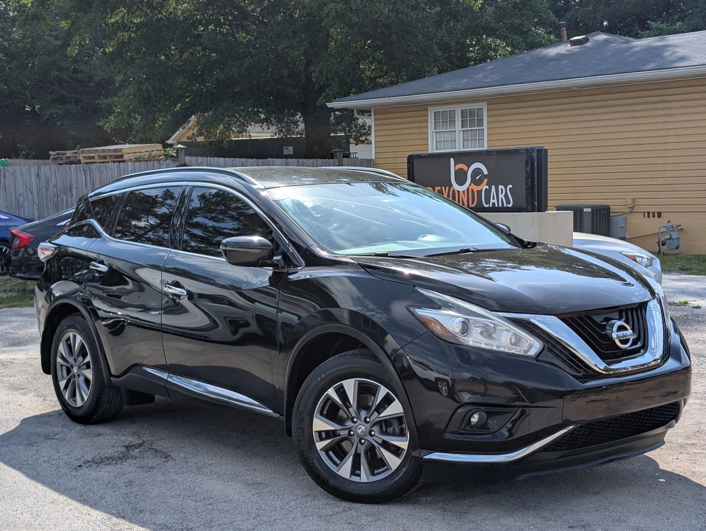 Used 2015 Nissan Murano SV AWD/4WD image 1