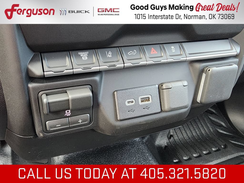 New 2026 GMC Sierra 3500 Pro AWD/4WD image 35