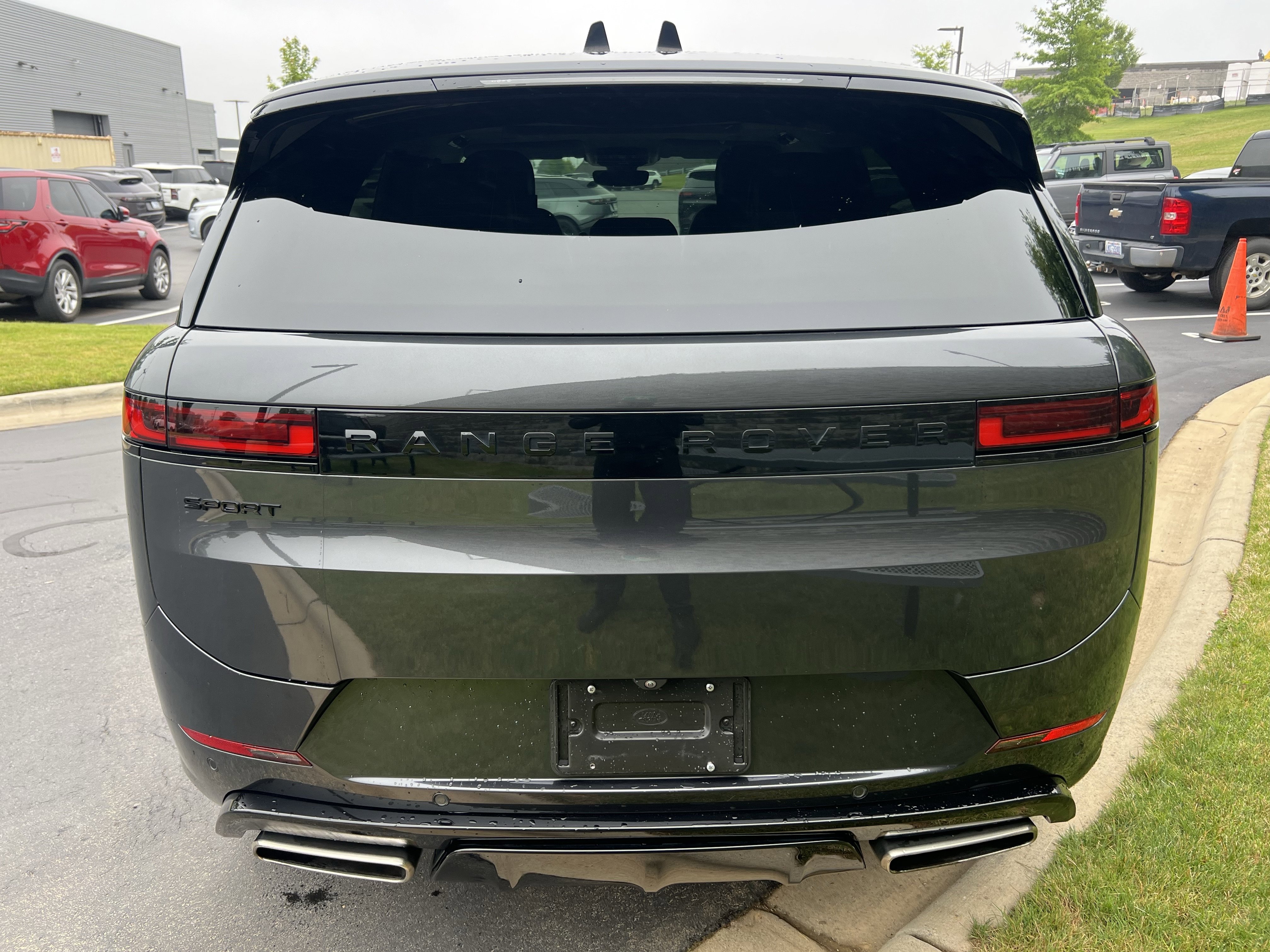 Certified 2024 Land Rover Range Rover Sport Dynamic SE AWD/4WD image 6