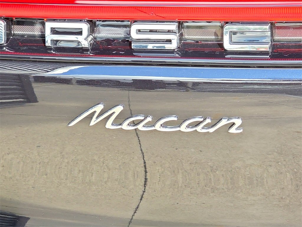 New 2026 Porsche Macan image 28