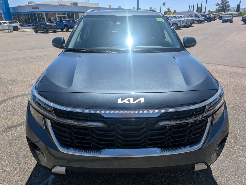 Used 2025 Kia Seltos S FWD image 8