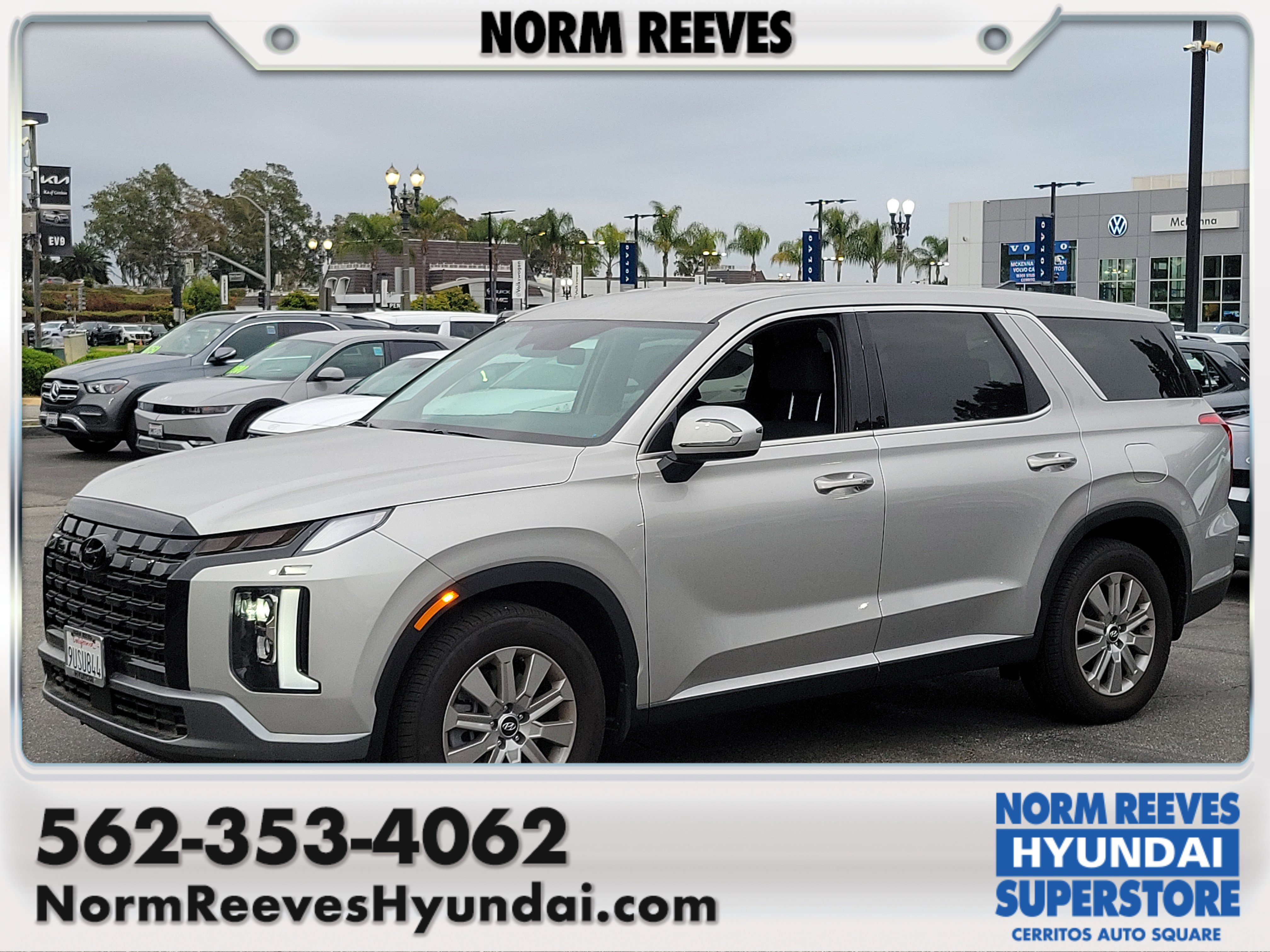 Used 2025 Hyundai Palisade SE