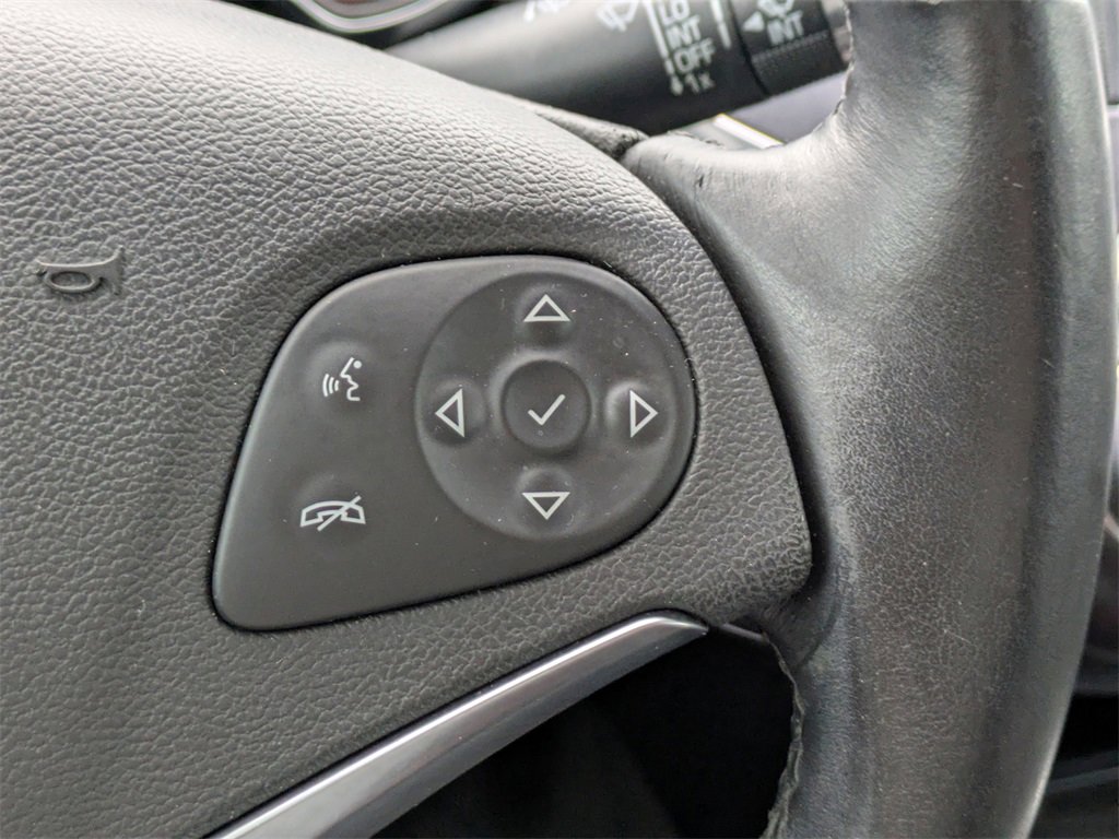 Used 2017 Chevrolet Impala LT w/ Leather Package image 24