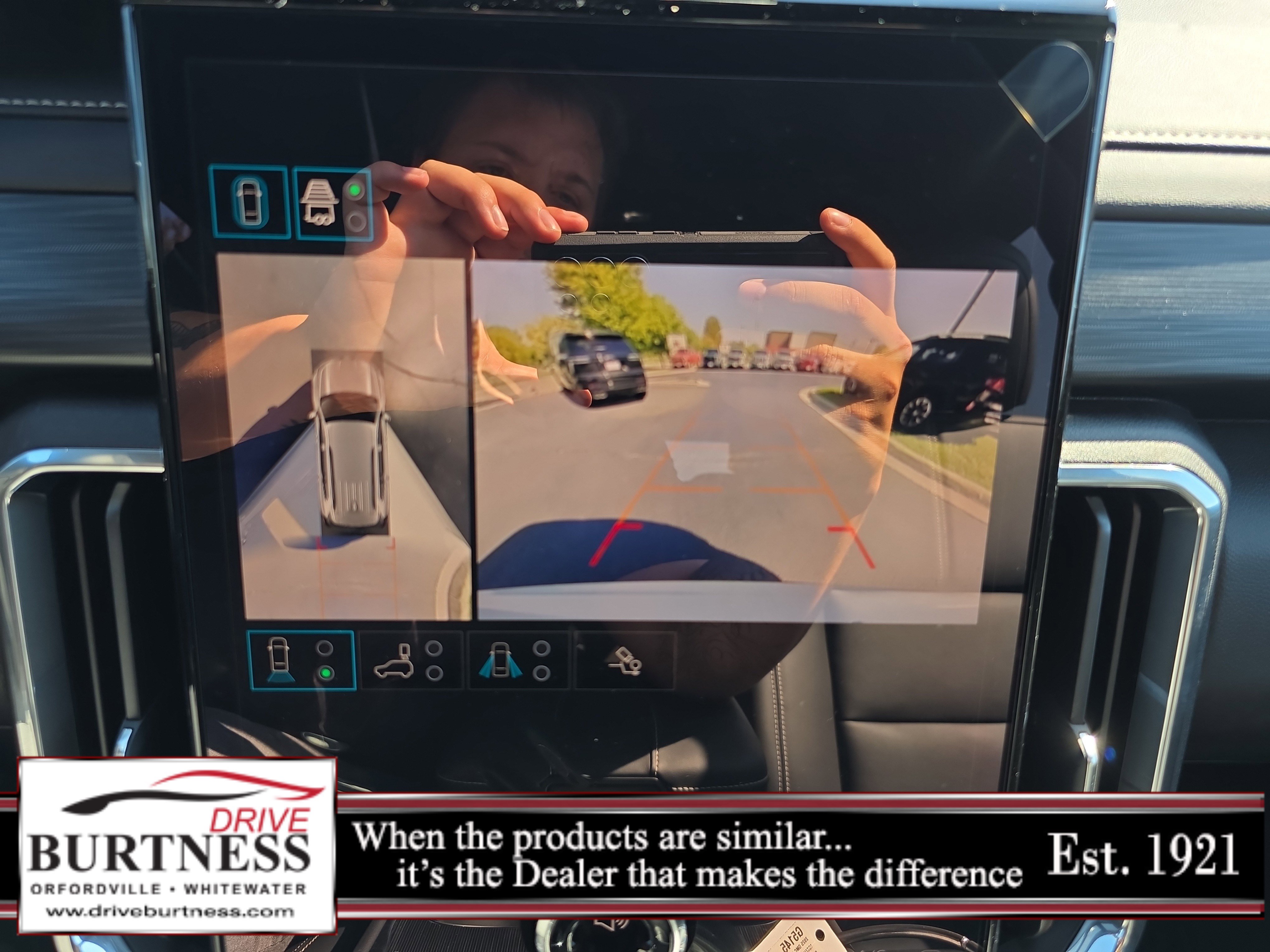 New 2026 GMC Acadia Elevation w/ Elevation Premium Package image 2