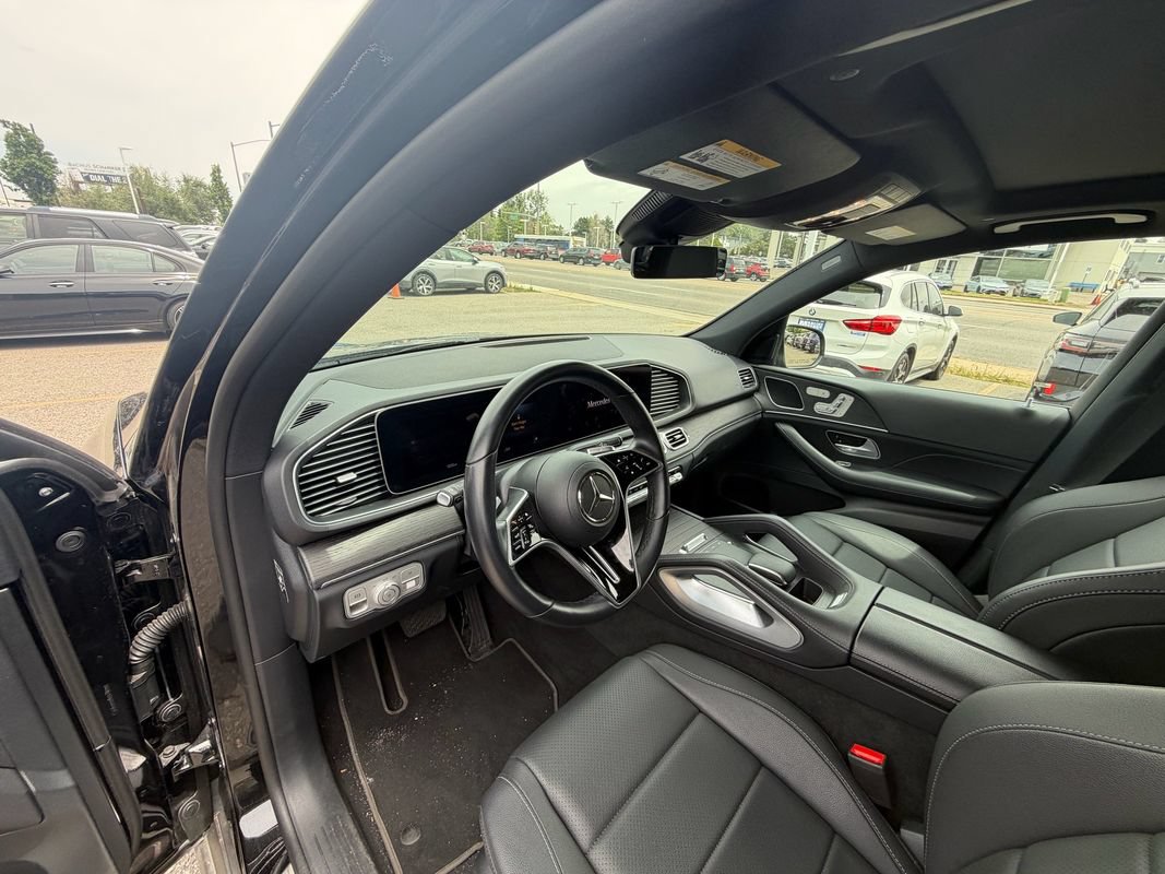 Used 2025 Mercedes-Benz GLE 350 4MATIC image 17