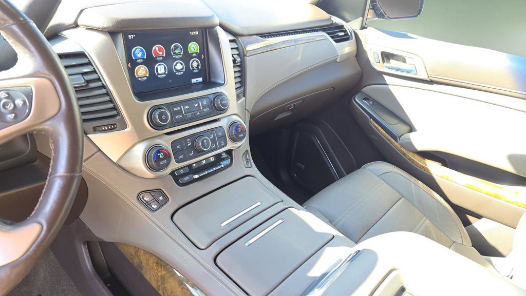 Used 2016 GMC Yukon XL Denali w/ Open Road Package image 27