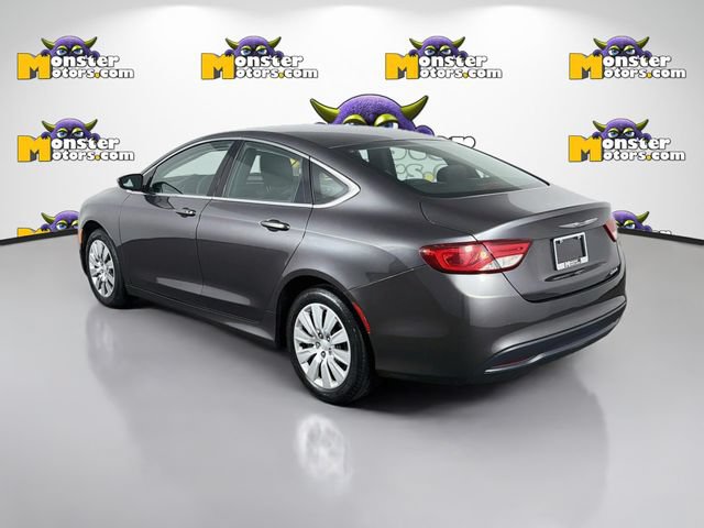 Used 2015 Chrysler 200 LX FWD image 7