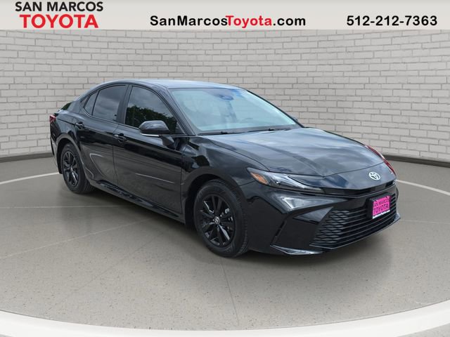 Used 2026 Toyota Camry LE image 3
