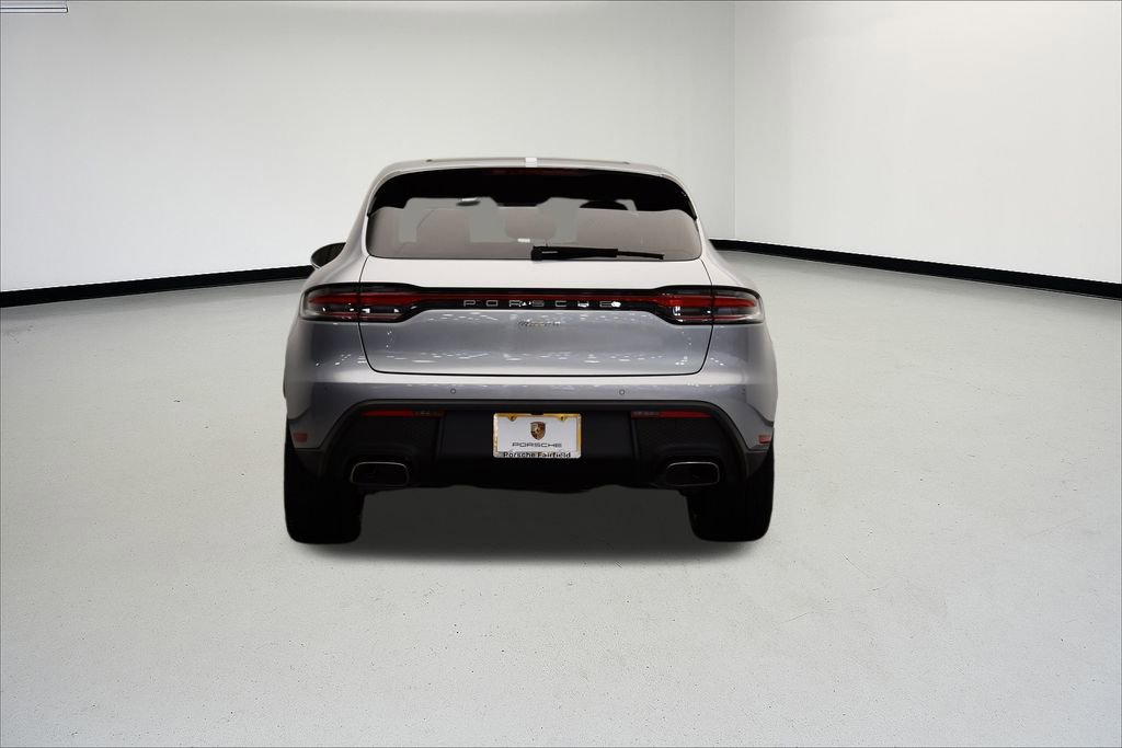 Used 2025 Porsche Macan Turbo image 6