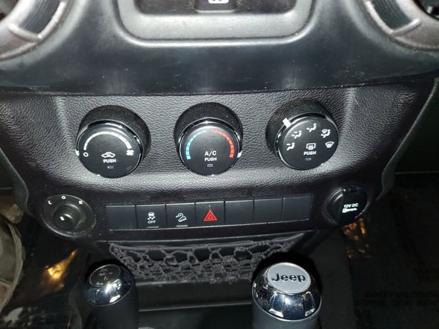 Used 2018 Jeep Wrangler Unlimited Sport S image 20