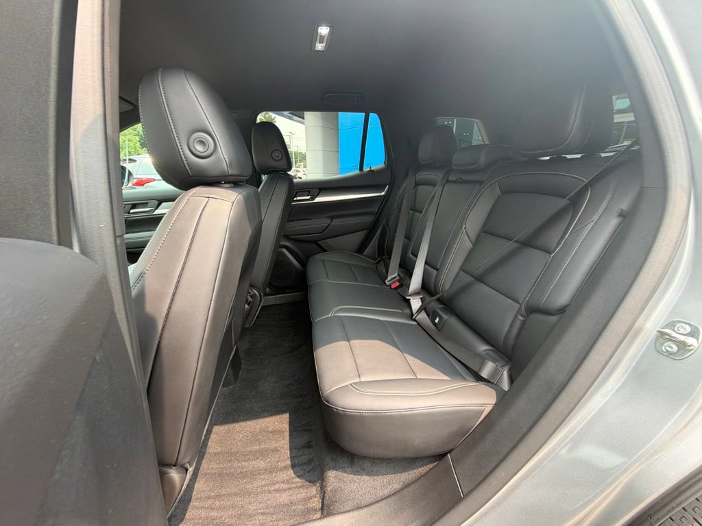 Certified 2025 GMC Terrain Elevation w/ Elevation Premium Package AWD/4WD image 37