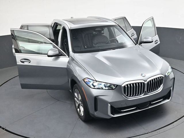 Used 2025 BMW X5 xDrive40i image 40