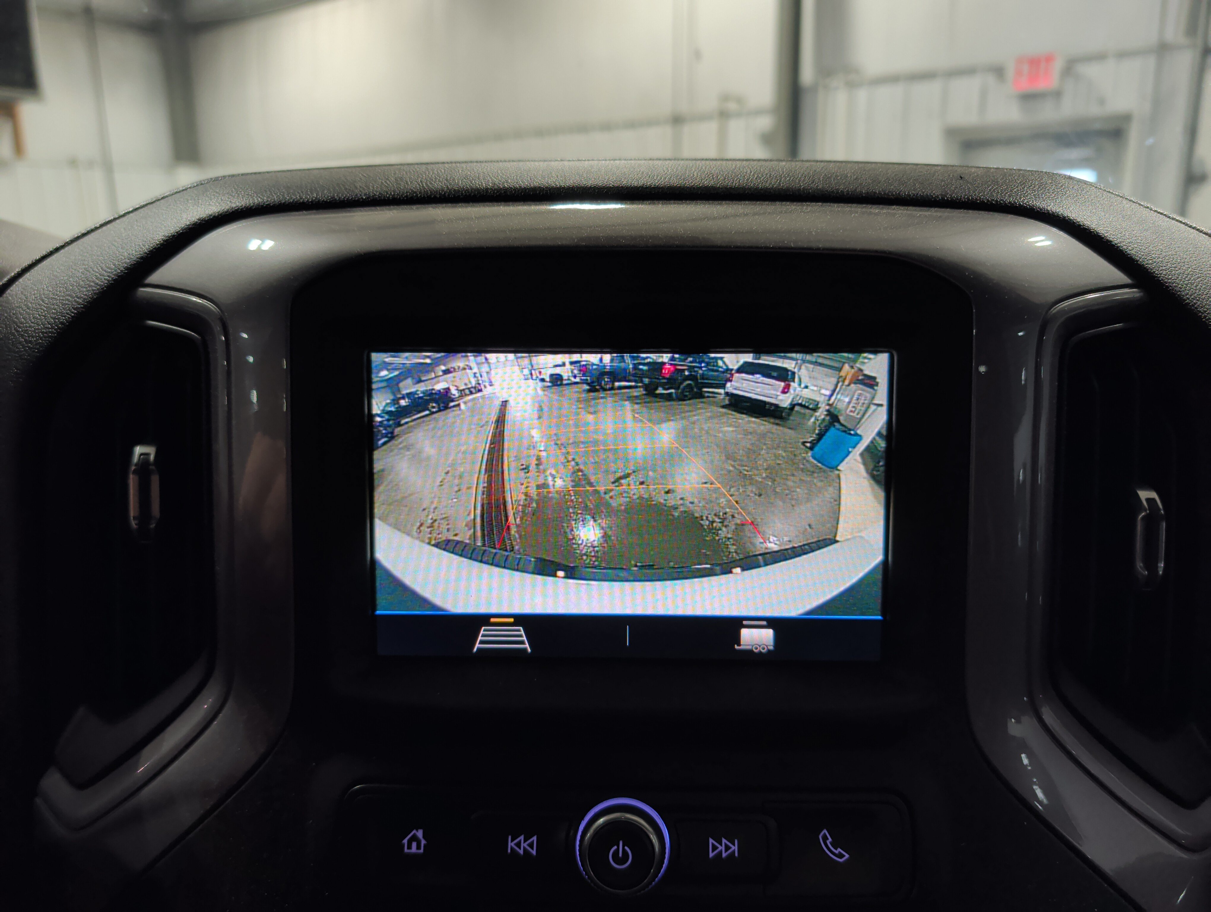 Used 2021 Chevrolet Silverado 2500 Custom w/ Custom Value Package AWD/4WD image 11