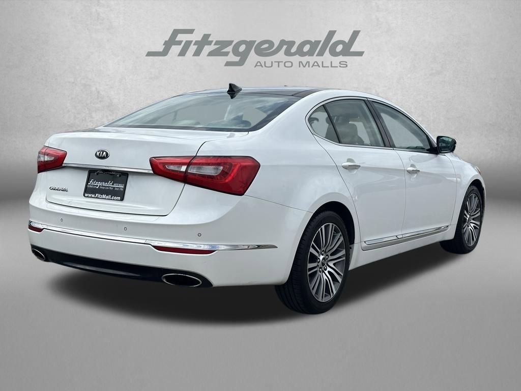 Used 2014 Kia Cadenza Premium w/ Luxury Package FWD image 5