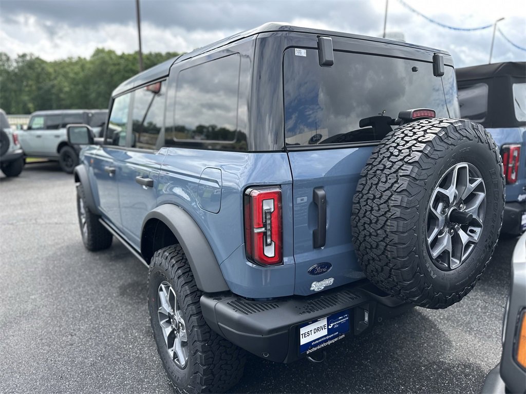 New 2025 Ford Bronco Badlands image 5