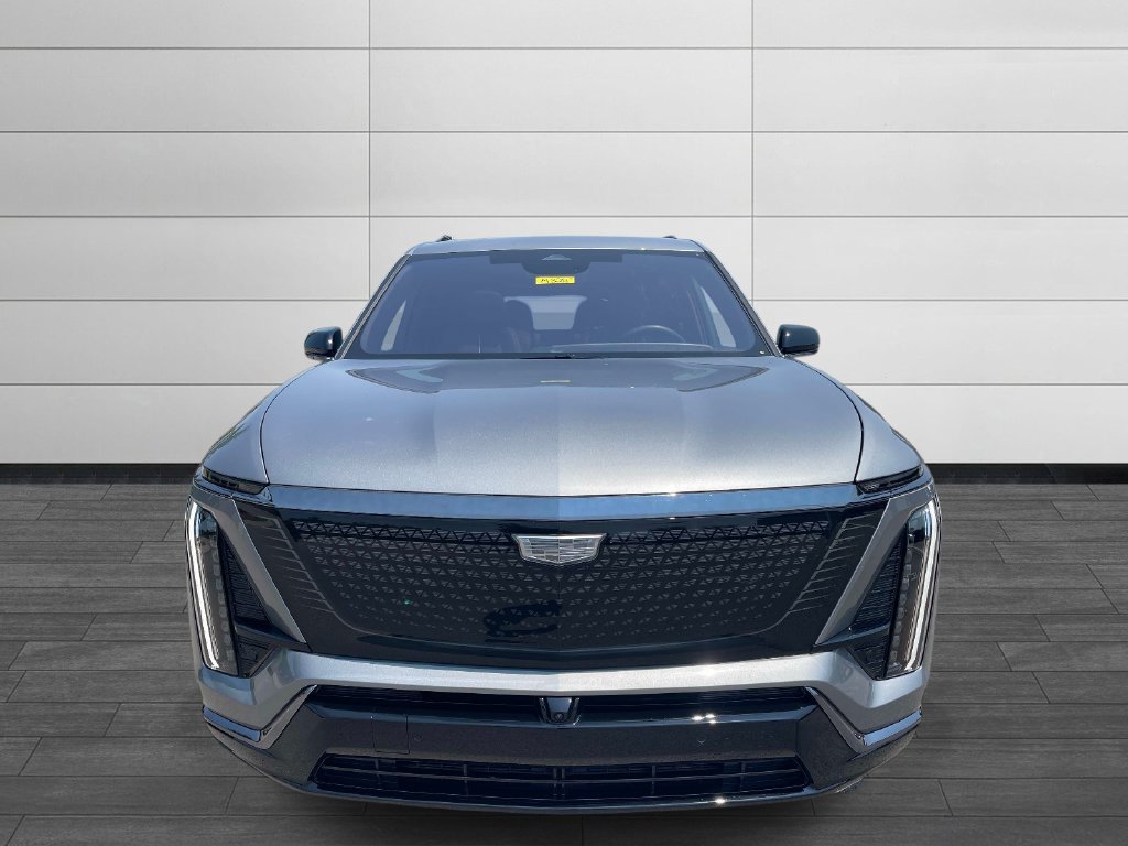 Certified 2026 Cadillac Vistiq Sport w/ LPO, Floor Liner Package AWD/4WD image 9