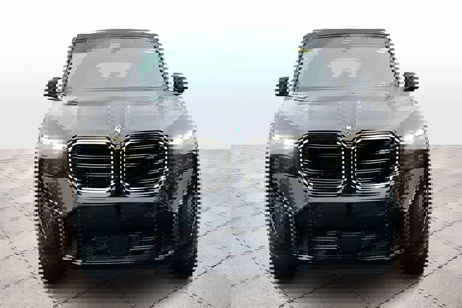 Used 2025 BMW XM image 3