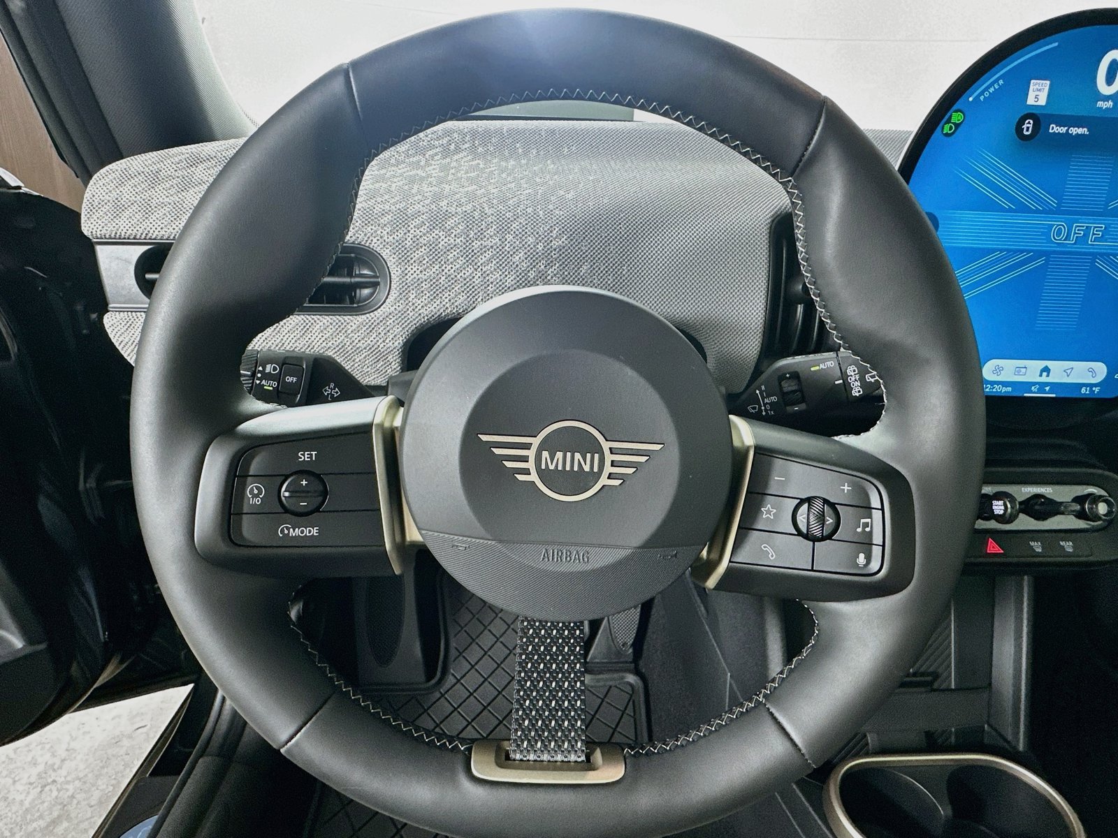 Certified 2026 MINI Cooper 2-Door Hardtop FWD image 19