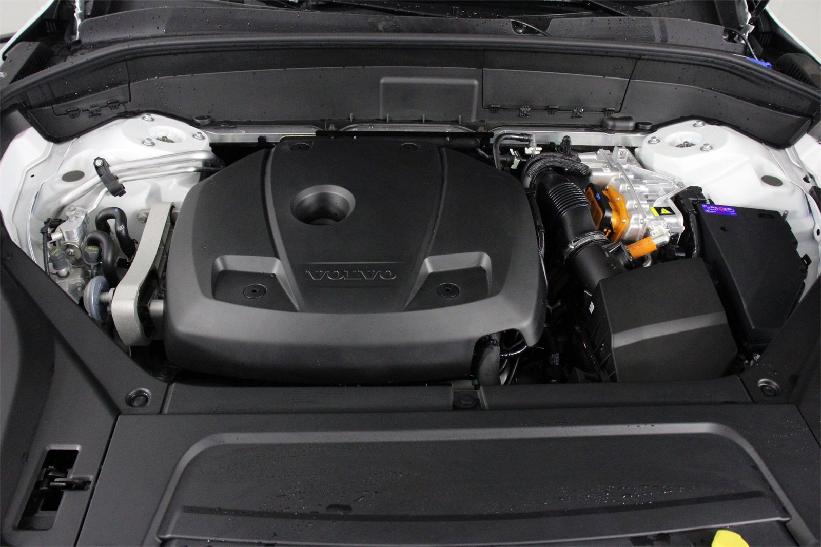 New 2026 Volvo XC90 T8 Plus image 12