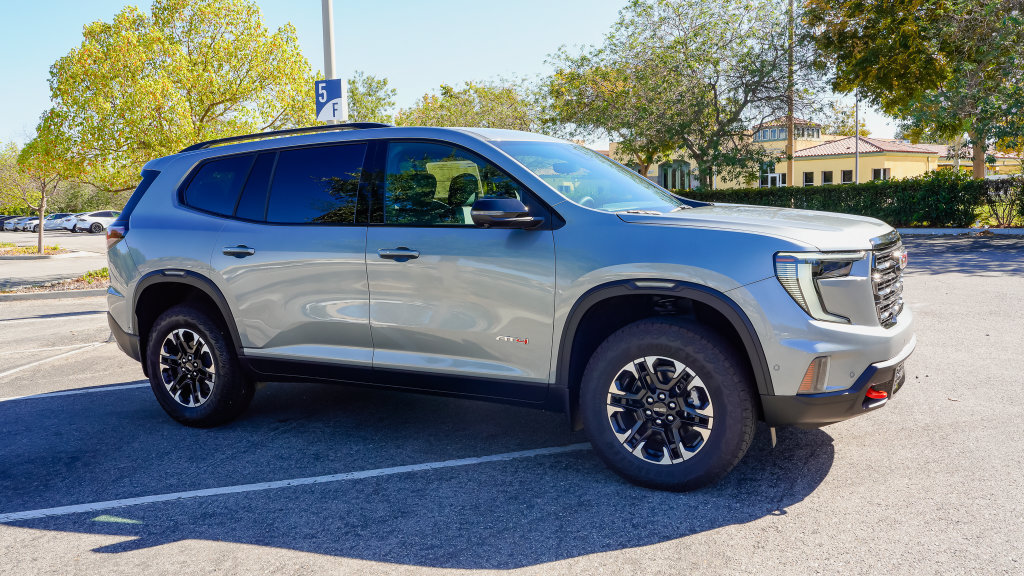 New 2027 GMC Acadia AT4 w/ AT4 Reserve Package AWD/4WD image 6