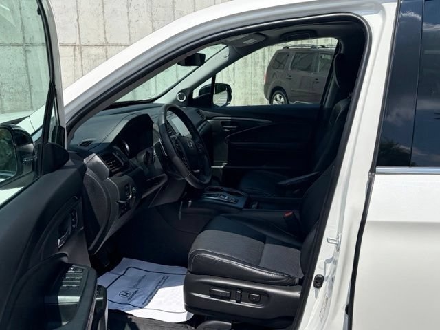 Used 2023 Honda Ridgeline RTL-E image 16