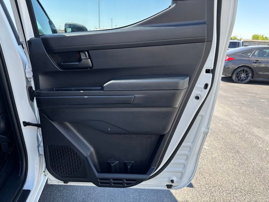 Used 2024 Toyota Tacoma SR AWD/4WD image 35