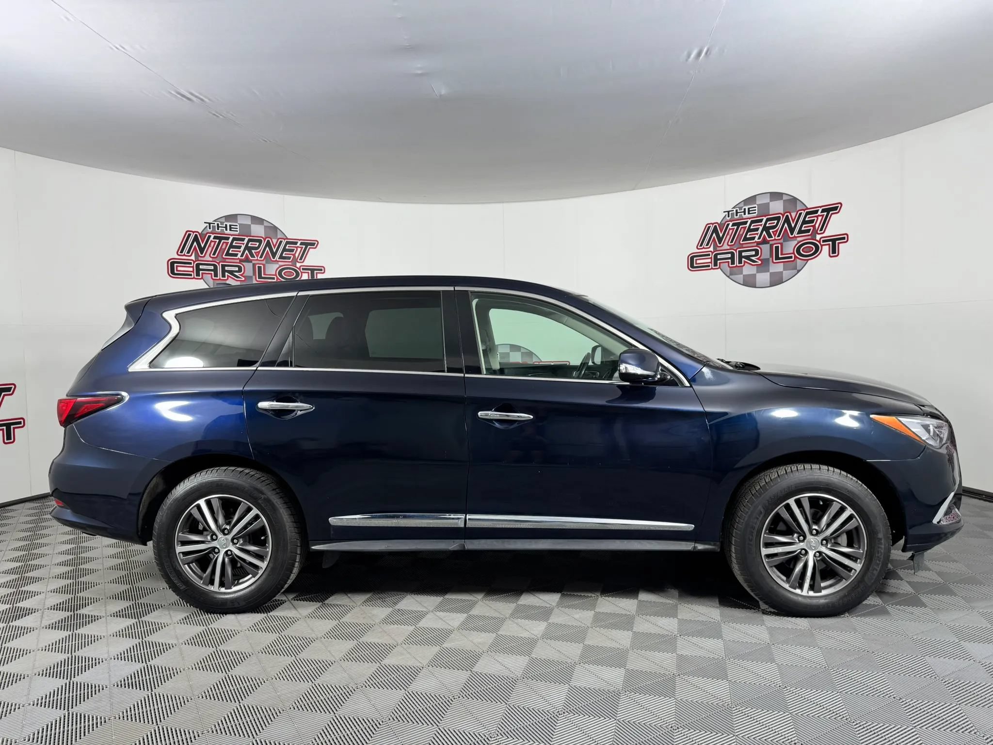Used 2019 INFINITI QX60 Pure AWD/4WD image 8