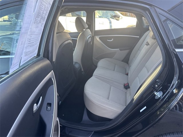 Used 2016 Hyundai Elantra GT image 18