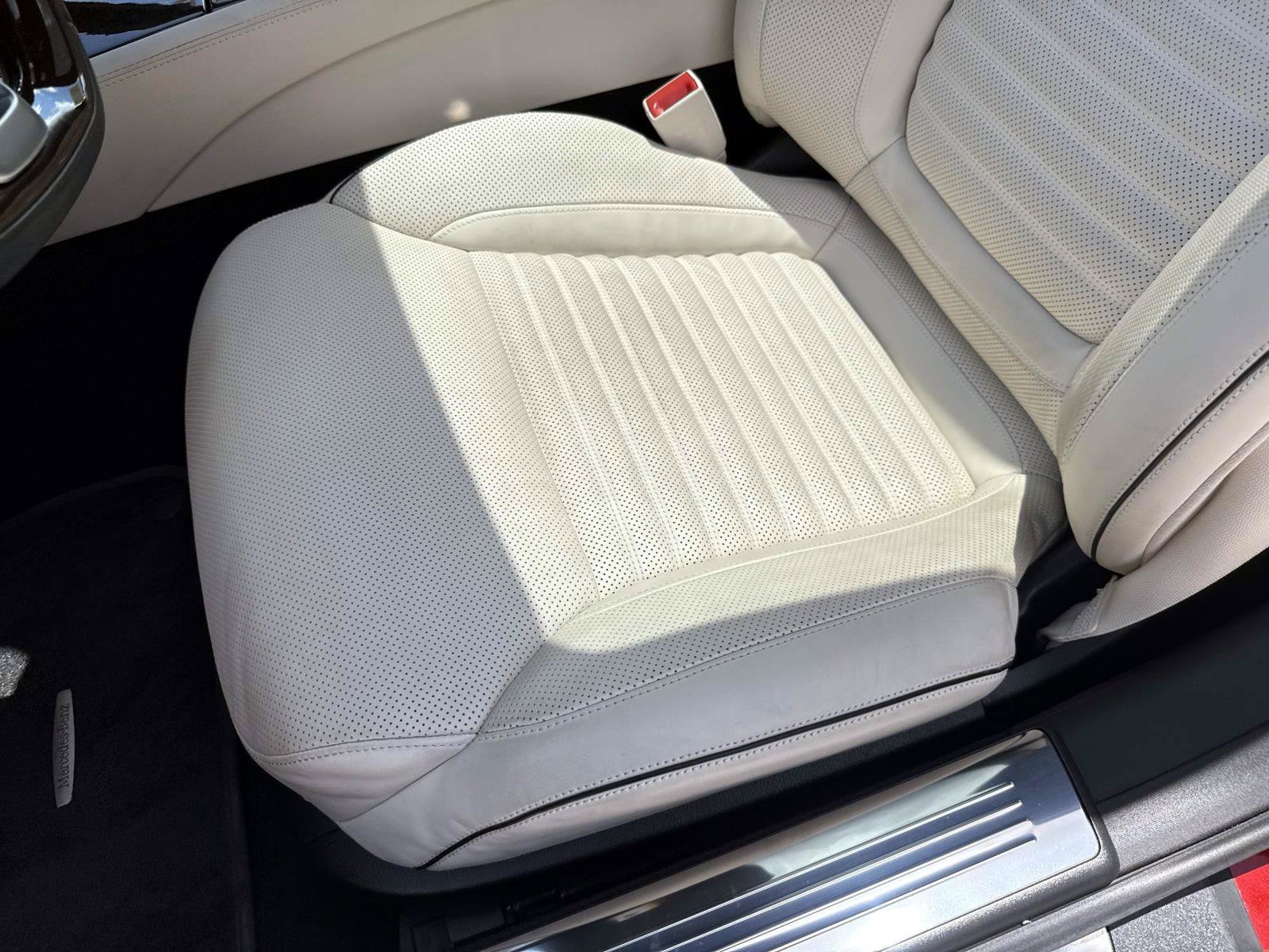 Certified 2020 Mercedes-Benz SL 550 image 15