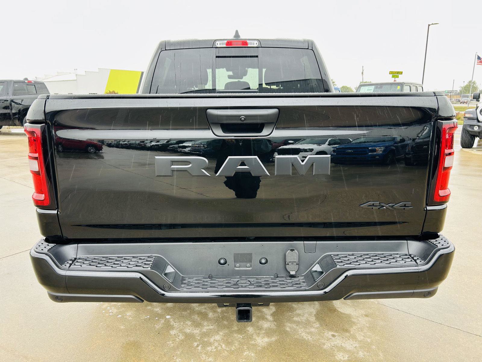 New 2027 RAM 1500 Express AWD/4WD image 36