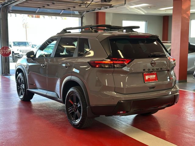 Used 2025 Nissan Rogue SV w/ Rock Creek Premium Package AWD/4WD image 5