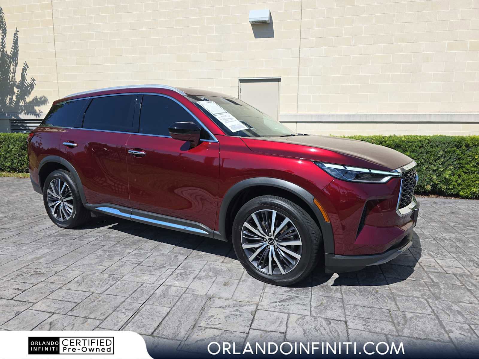 Certified 2025 INFINITI QX60 Sensory w/ Lighting Package (N94)