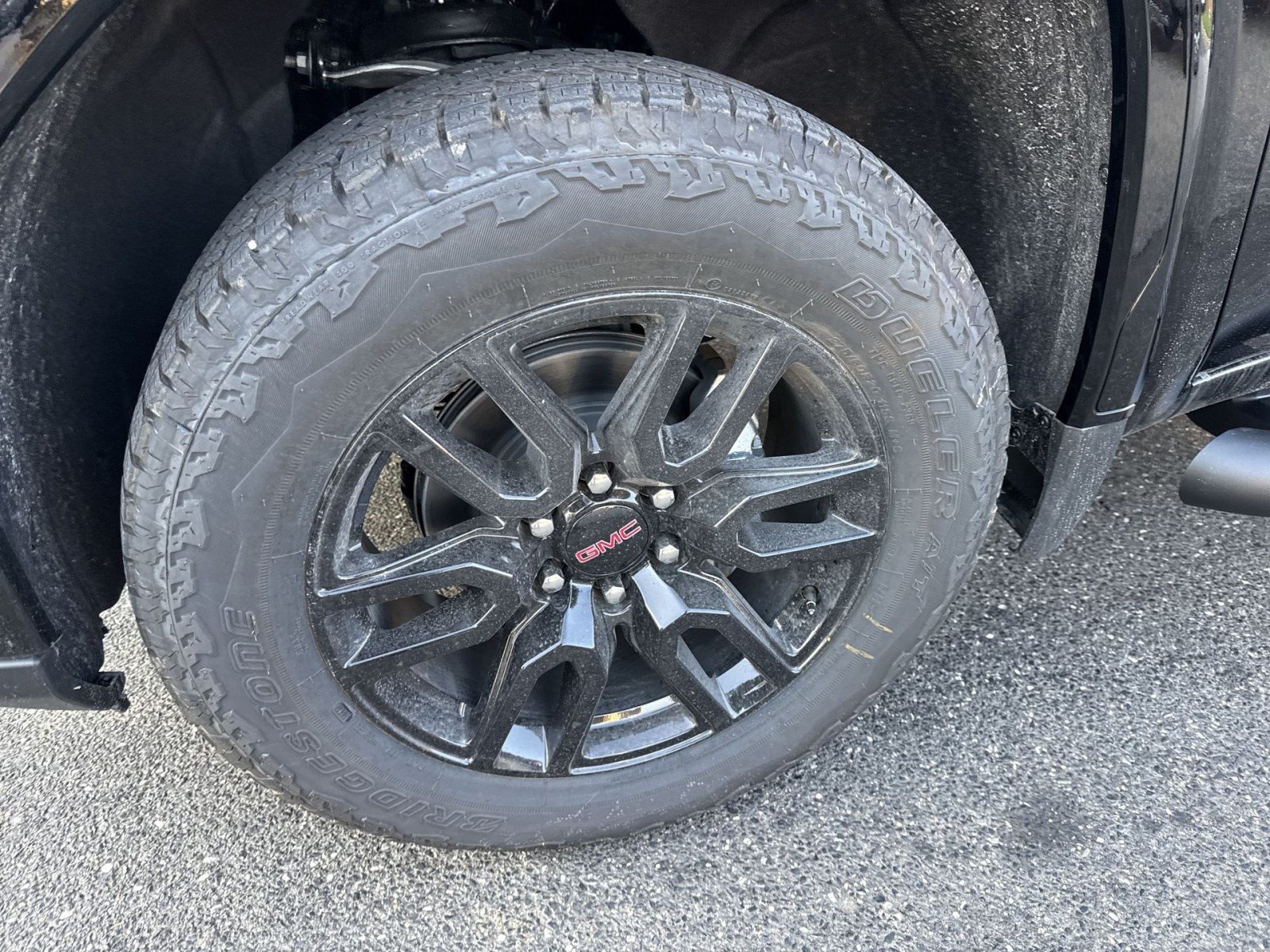 New 2026 GMC Sierra 1500 Elevation w/ Elevation Select Package AWD/4WD image 11