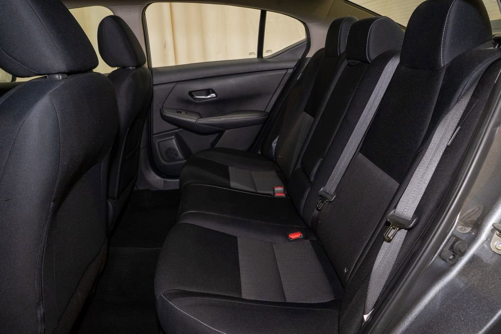 Used 2020 Nissan Sentra SV w/ Lighting Package image 8