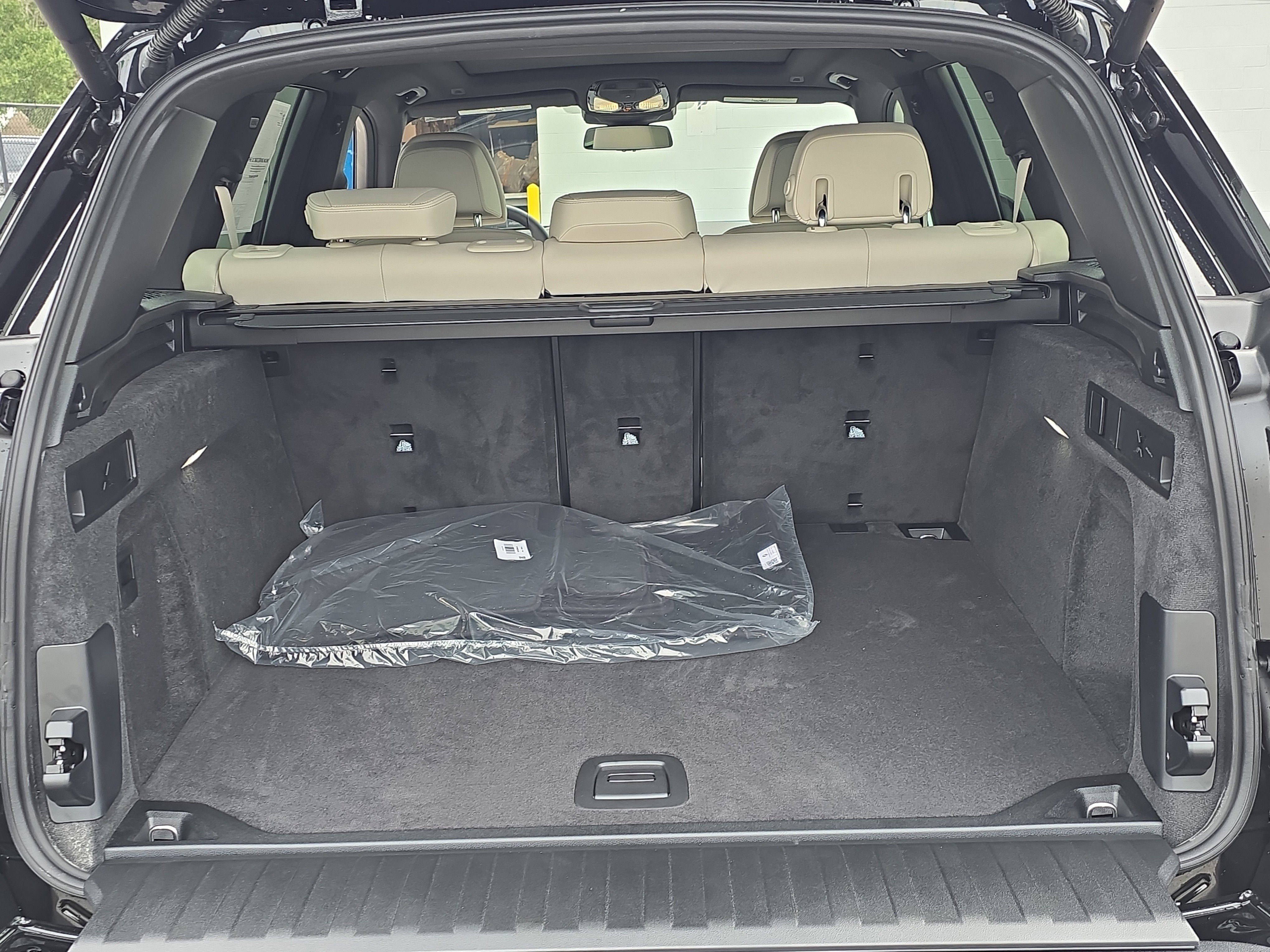 New 2026 BMW X5 sDrive40i w/ M Sport Package image 9