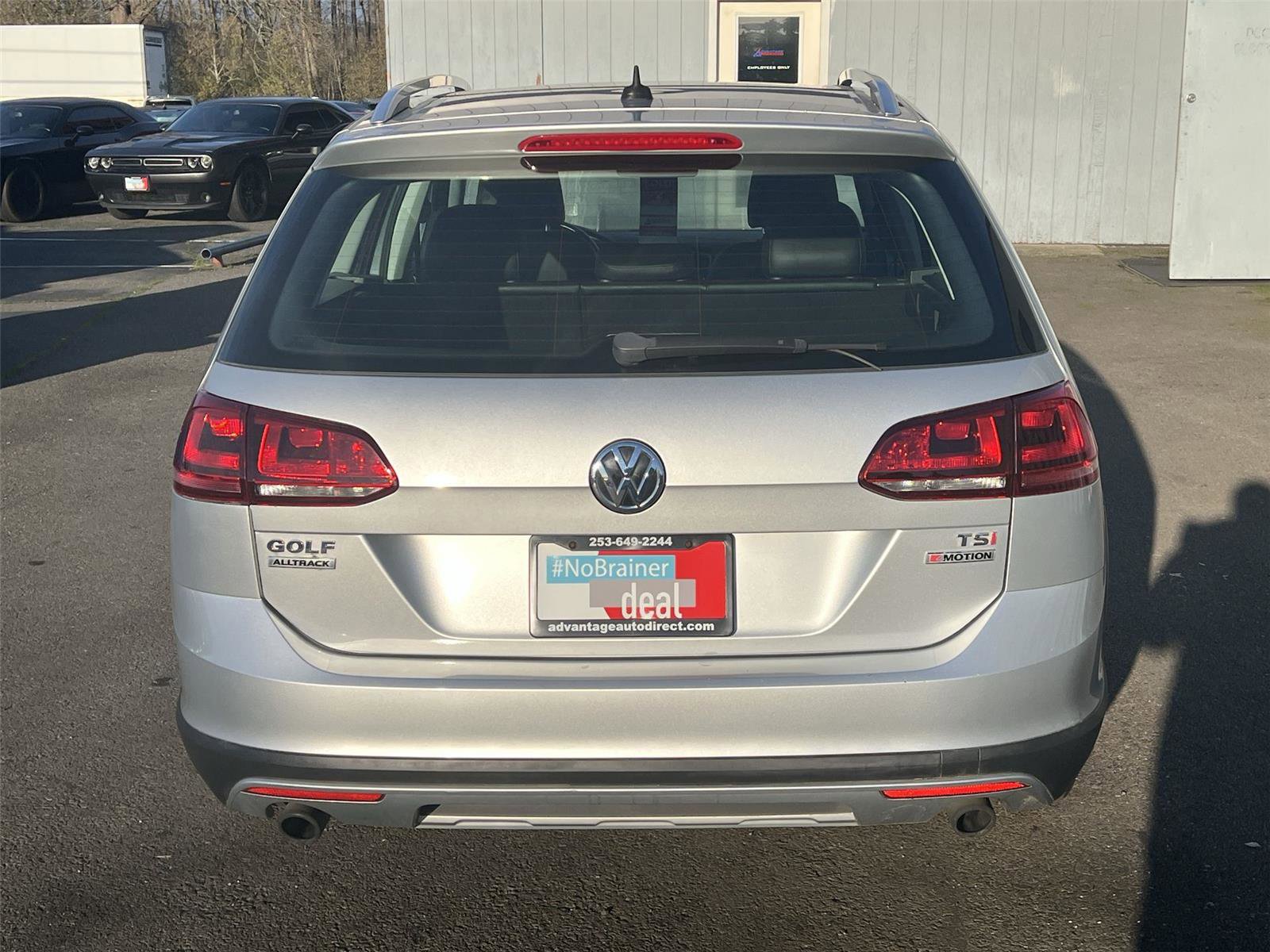 Used 2017 Volkswagen Golf Alltrack SE image 5