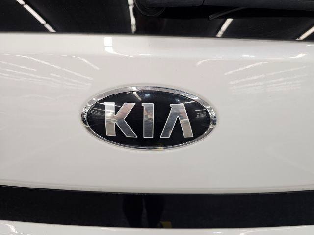 Used 2020 Kia Soul LX FWD image 39